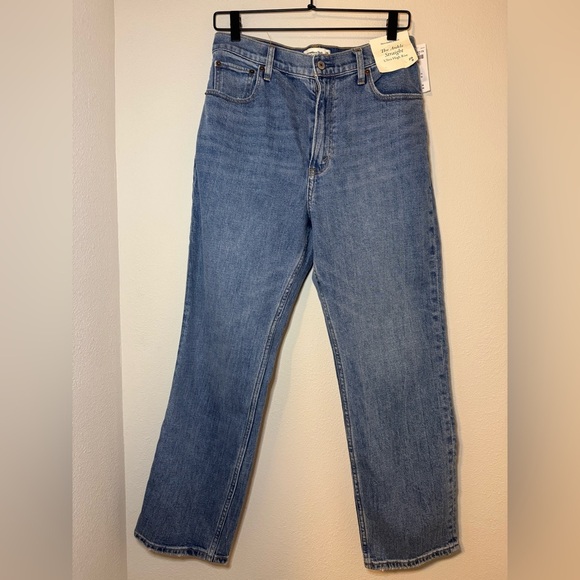 Abercrombie & Fitch The Ankle Straight Ultra High Rise Jeans NWT - Picture 2 of 5